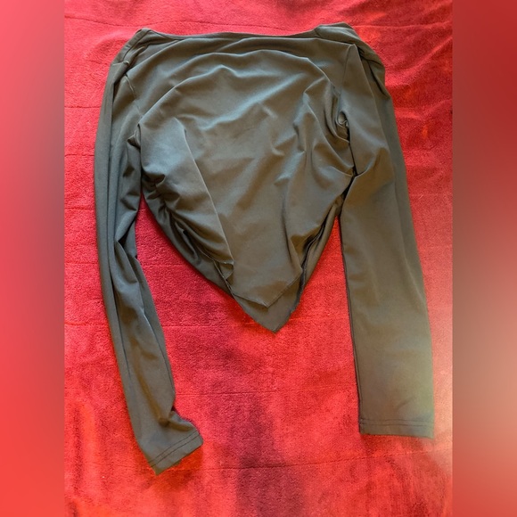 Blouse - Picture 2 of 3